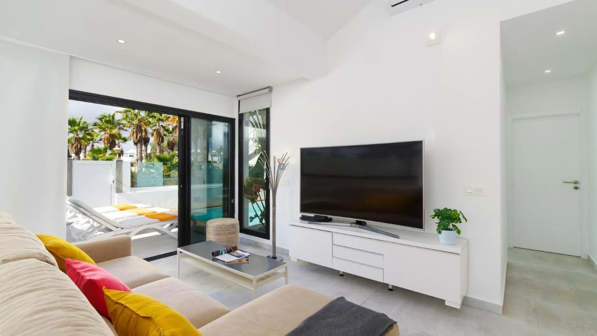 Villa Malva by Villa Plus Tías